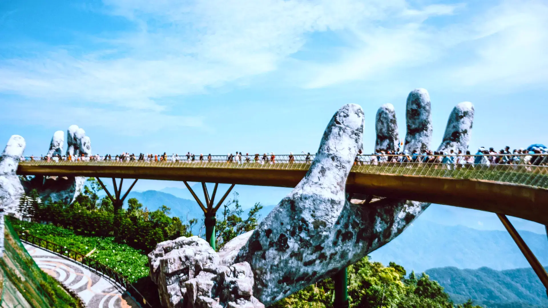 Golden Bridge & Ba Na Hills